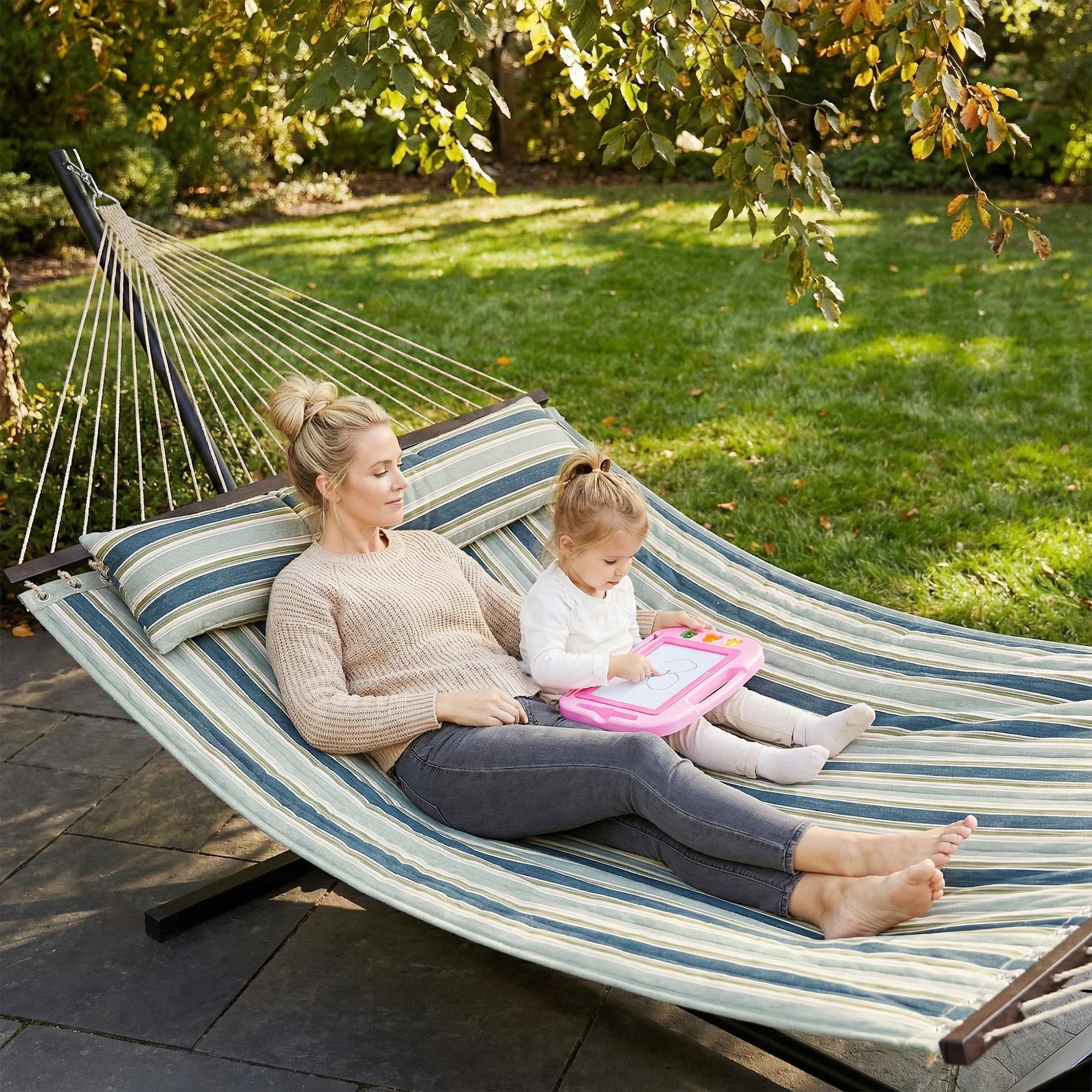 Outsunny Outdoor Hammock with Stand Detachable Pillow, 120kg Capacity, Green - Image 2