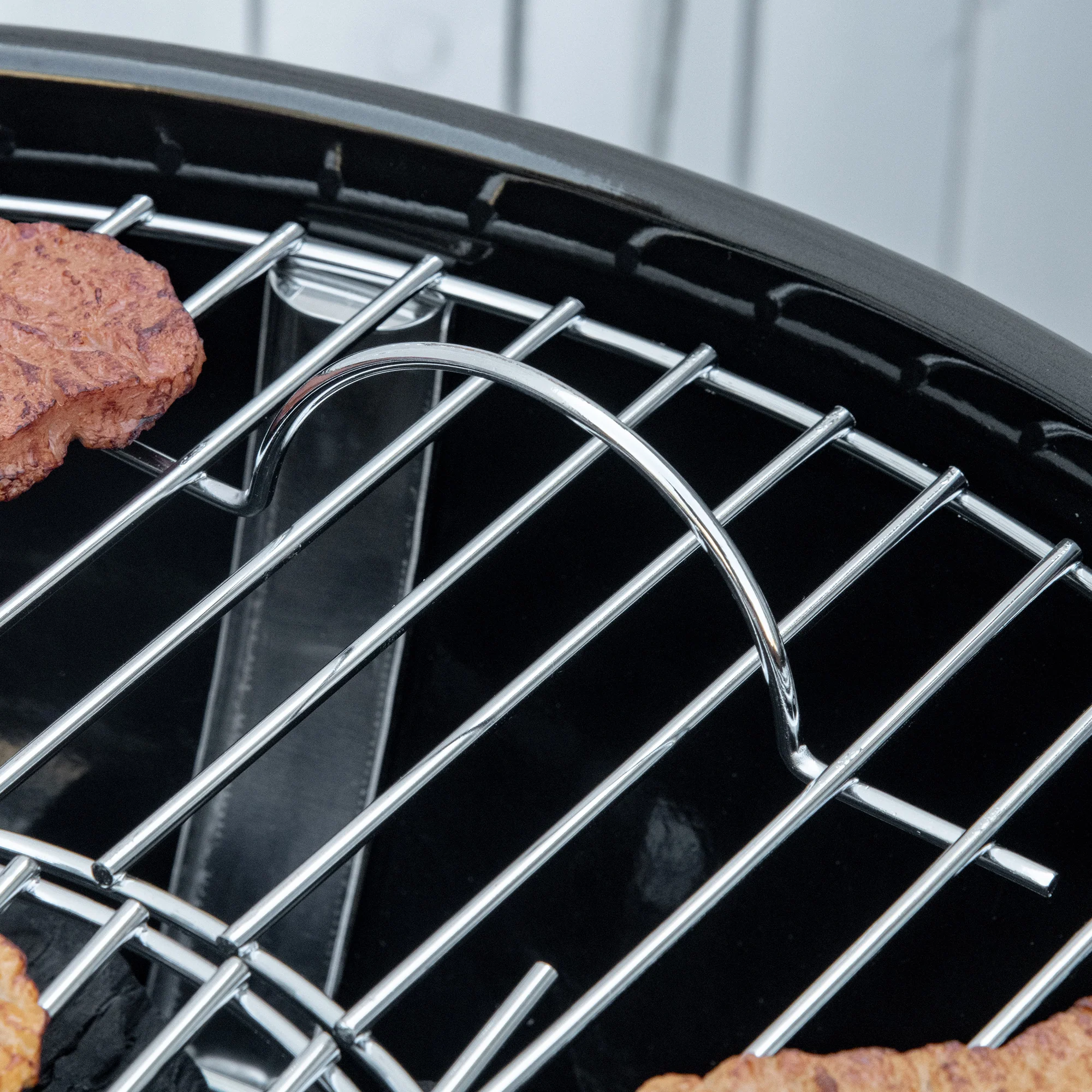 Outsunny Portable Kettle Charcoal Grill BBQ Smoker With Cover, Lid, & Thermometer - Image 8