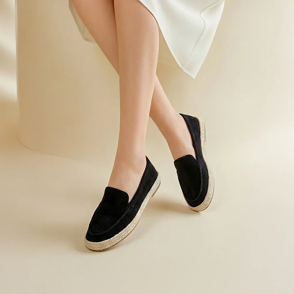 Pair of Fashion Slip-on Loafers