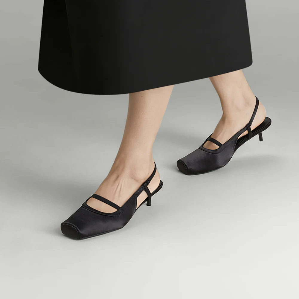 Pair Of Solid Slingback Pumps Low Heels -Black