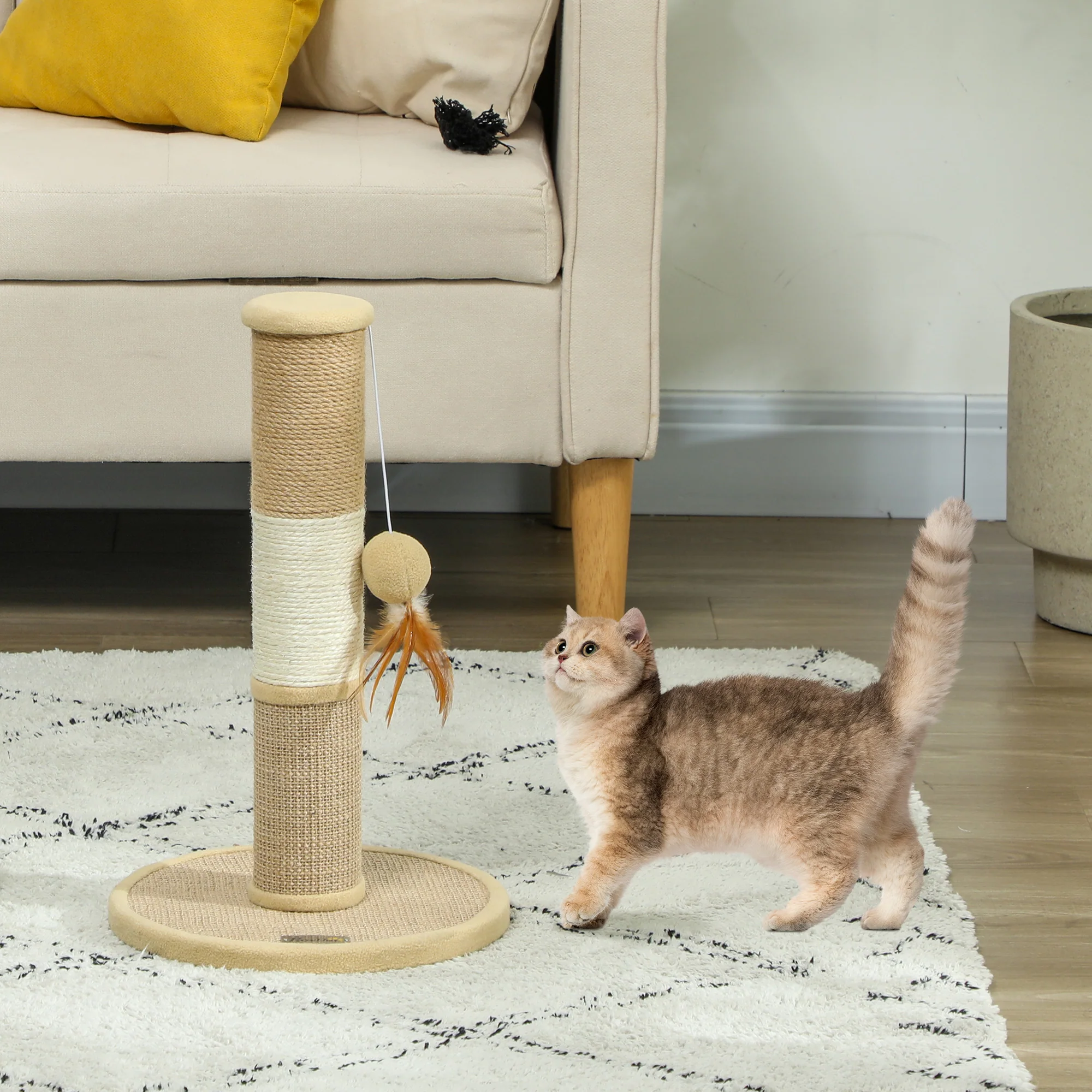 PawHut 47cm Tall Cat Scratching Post for Indoor Cats, with Sisal Rope, Brown - Image 2
