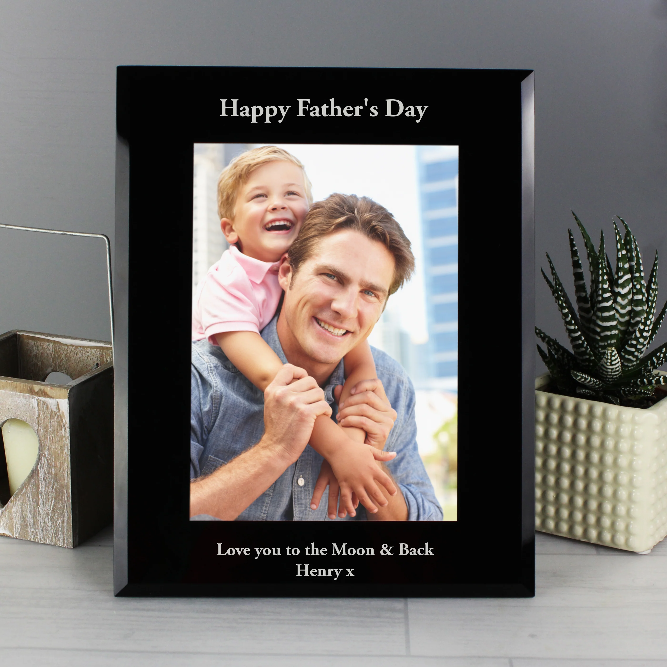 Personalised 5x7 Black Glass Photo Frame - Image 5