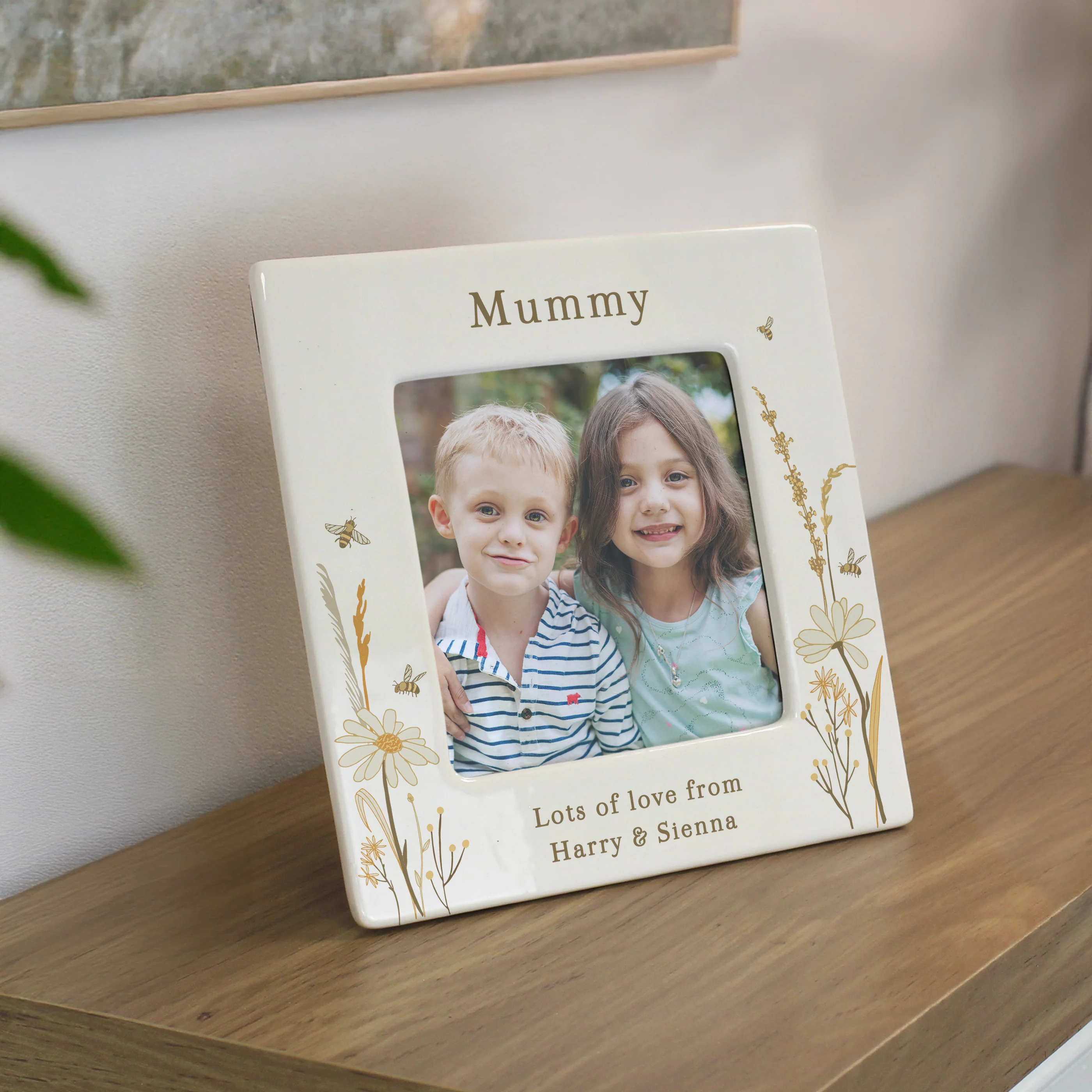 Personalised Bees & Daisy Ceramic 4x4 Frame - Image 3