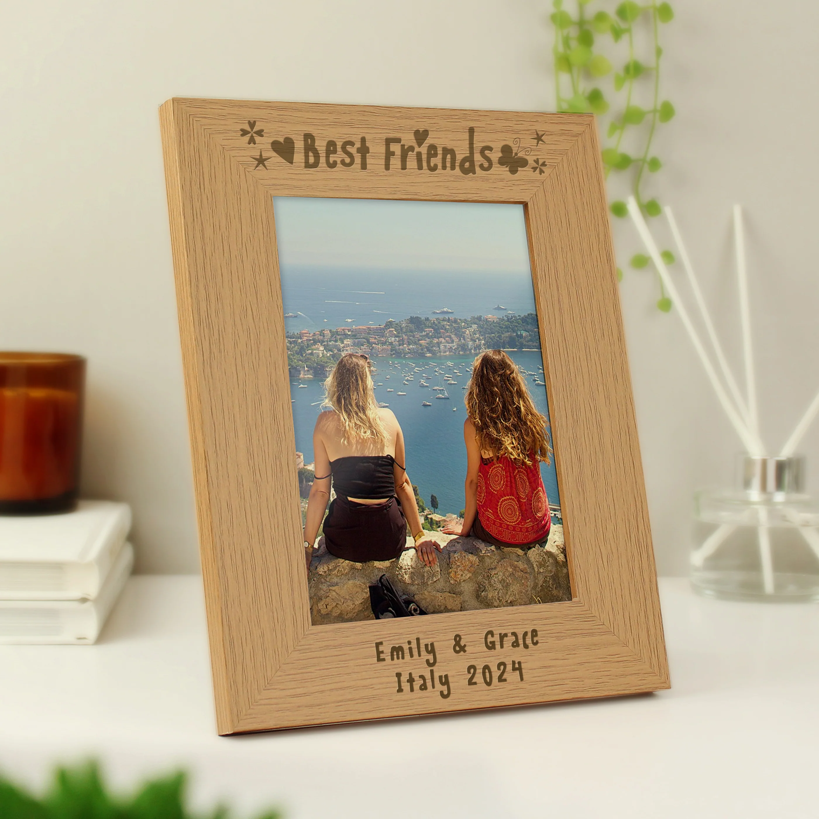 Personalised Best Friends 5x7 Oak Finish Photo Frame - Image 3