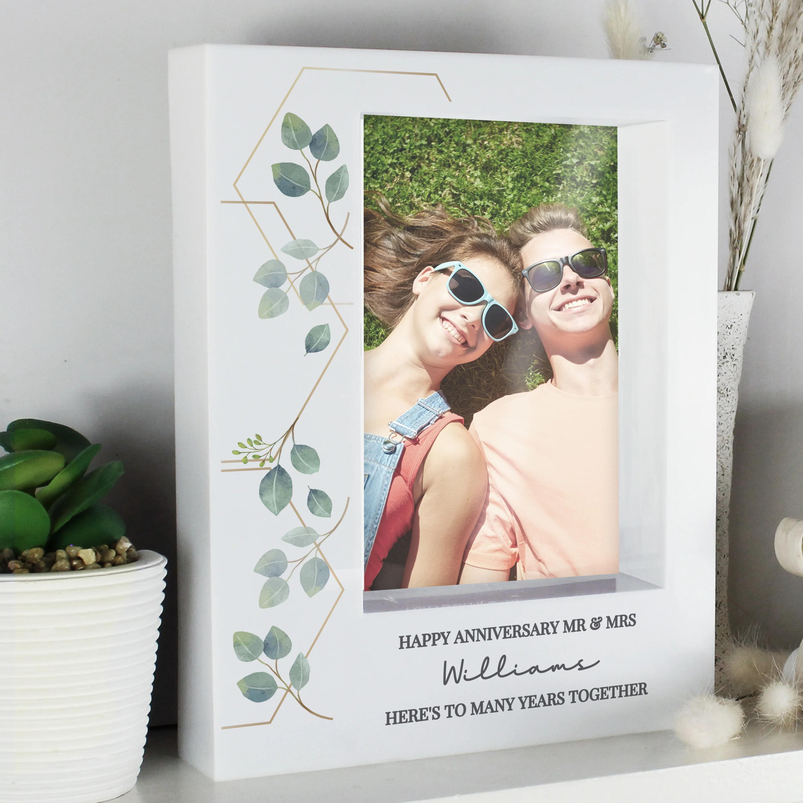 Personalised Botanical 6x4 Box Photo Frame - Image 3