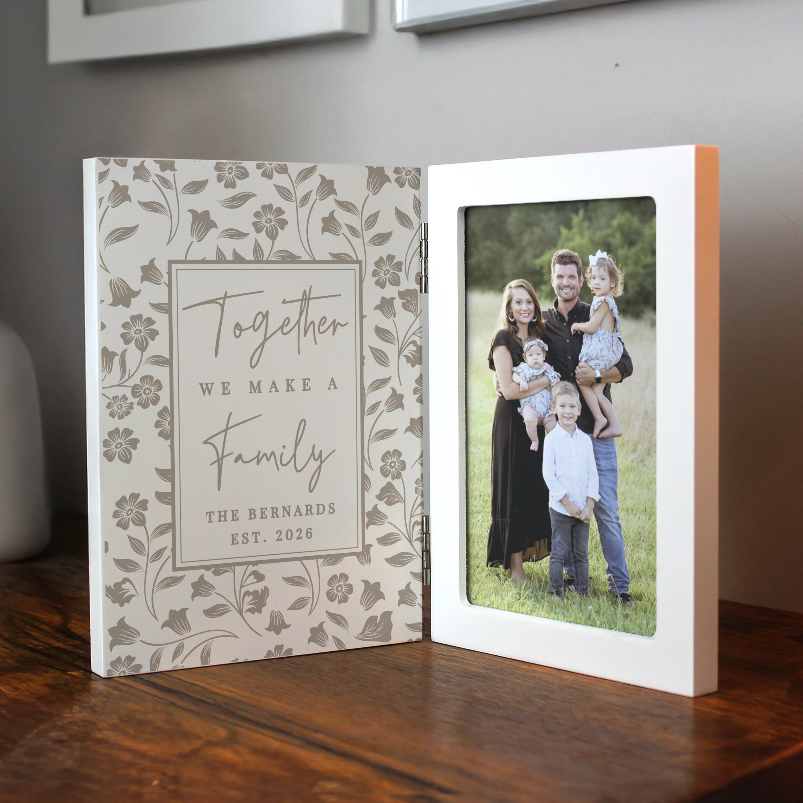 Personalised Family Wooden Hinged 6x4 Photo Frame - Image 3