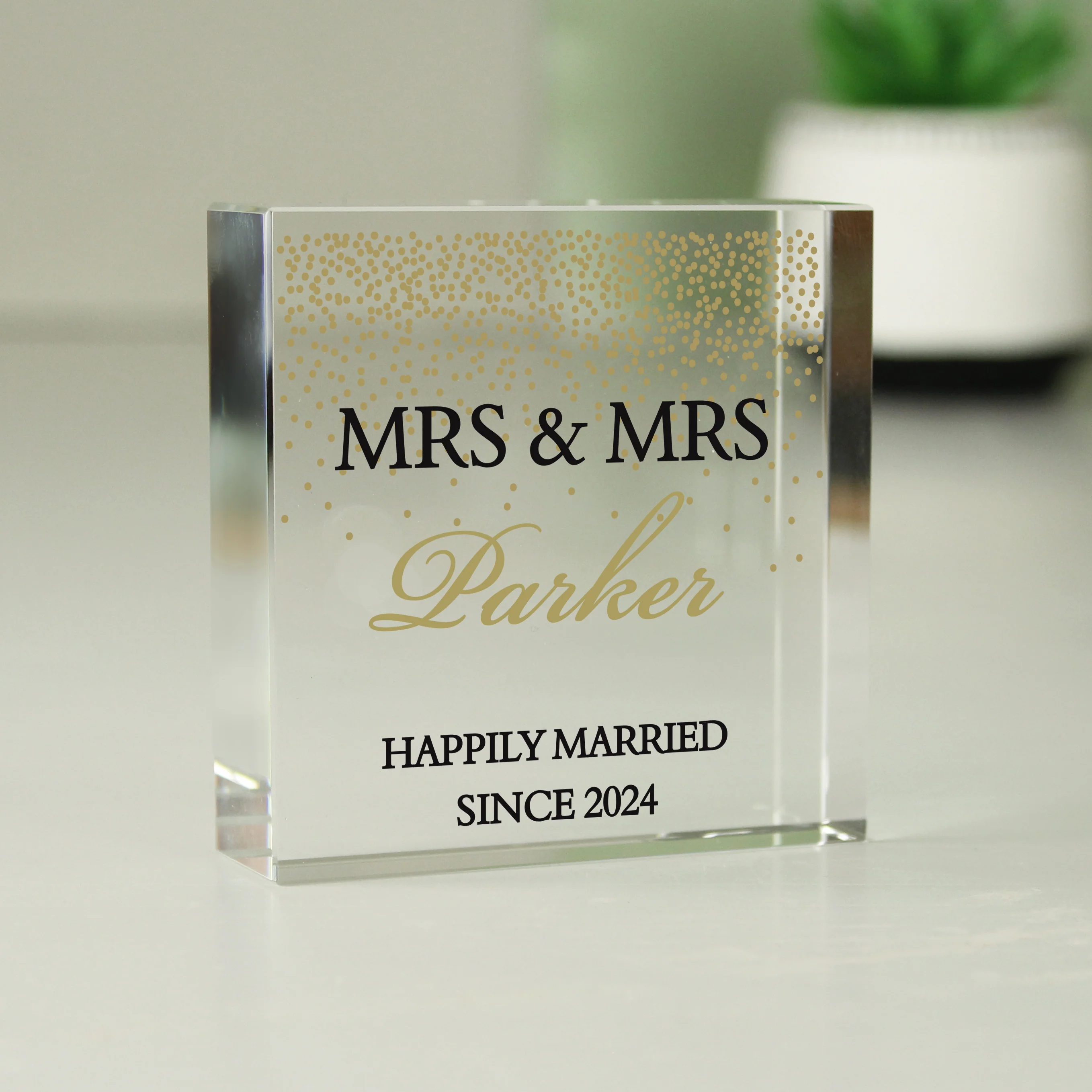 Personalised Gold Confetti Crystal Token - Image 4