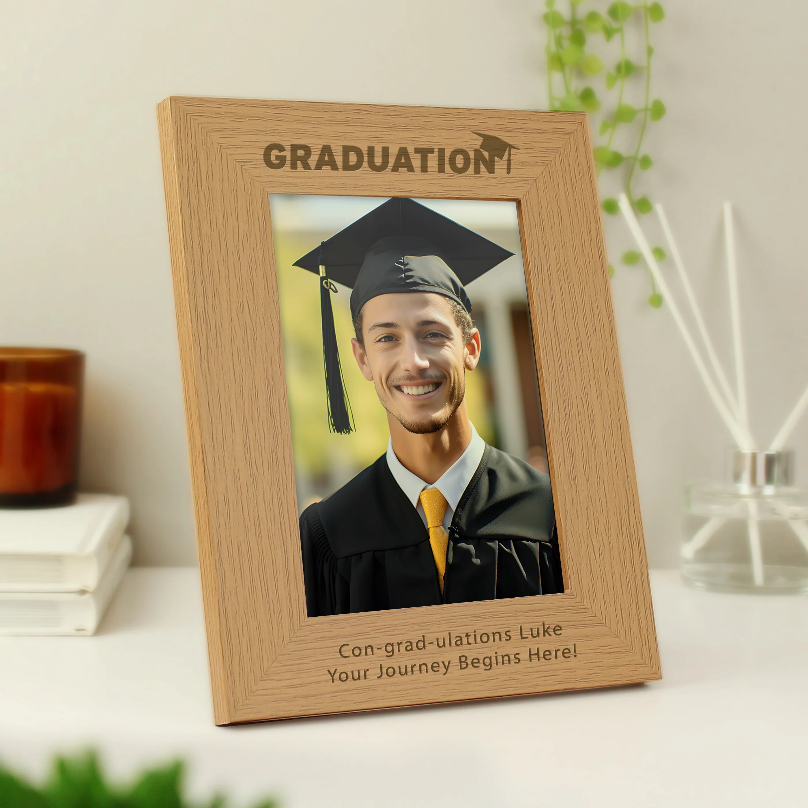 Personalised Graduation 5x7 Wooden Photo Frame - Image 3