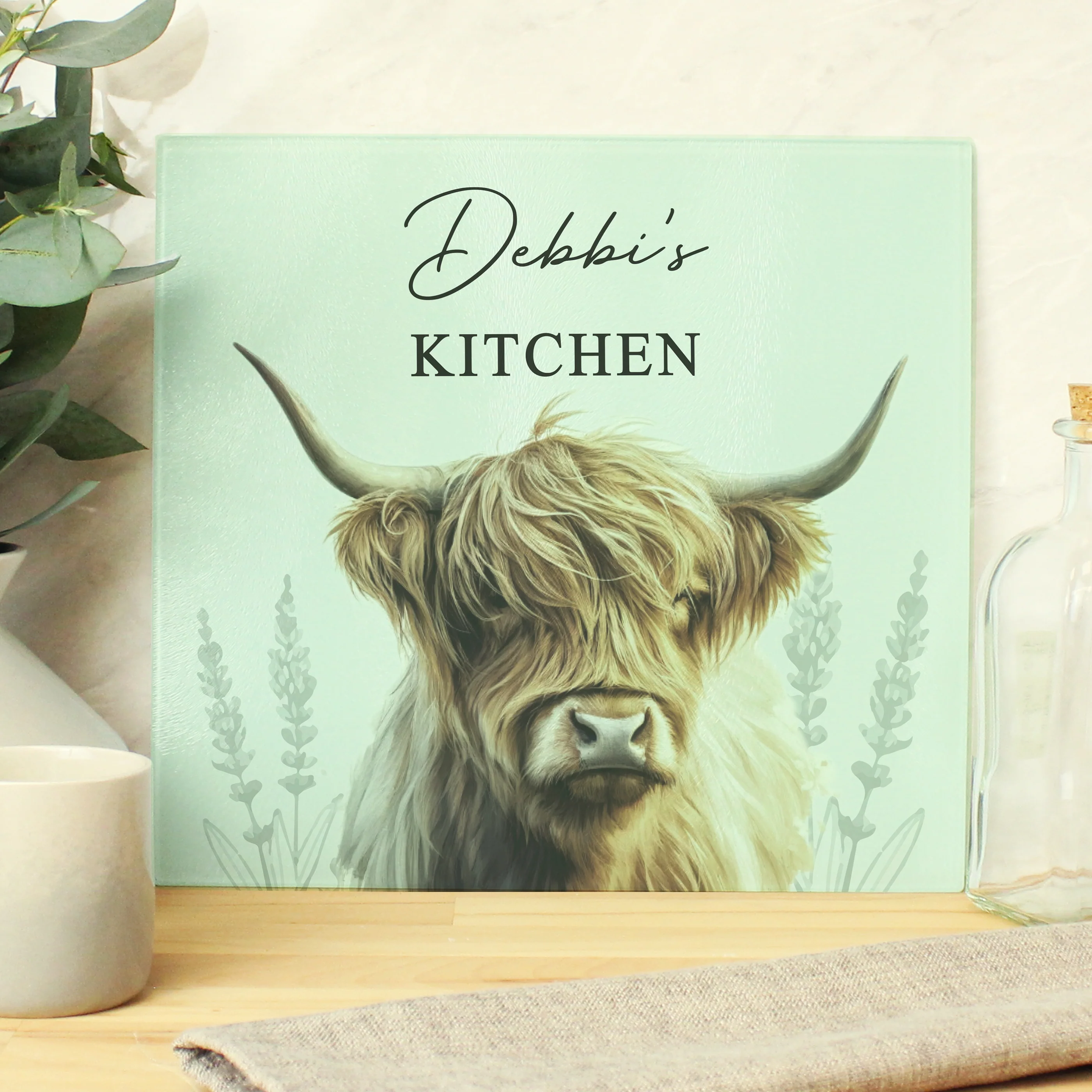 Personalised Highland Cow Glass Chopping Board - Image 3