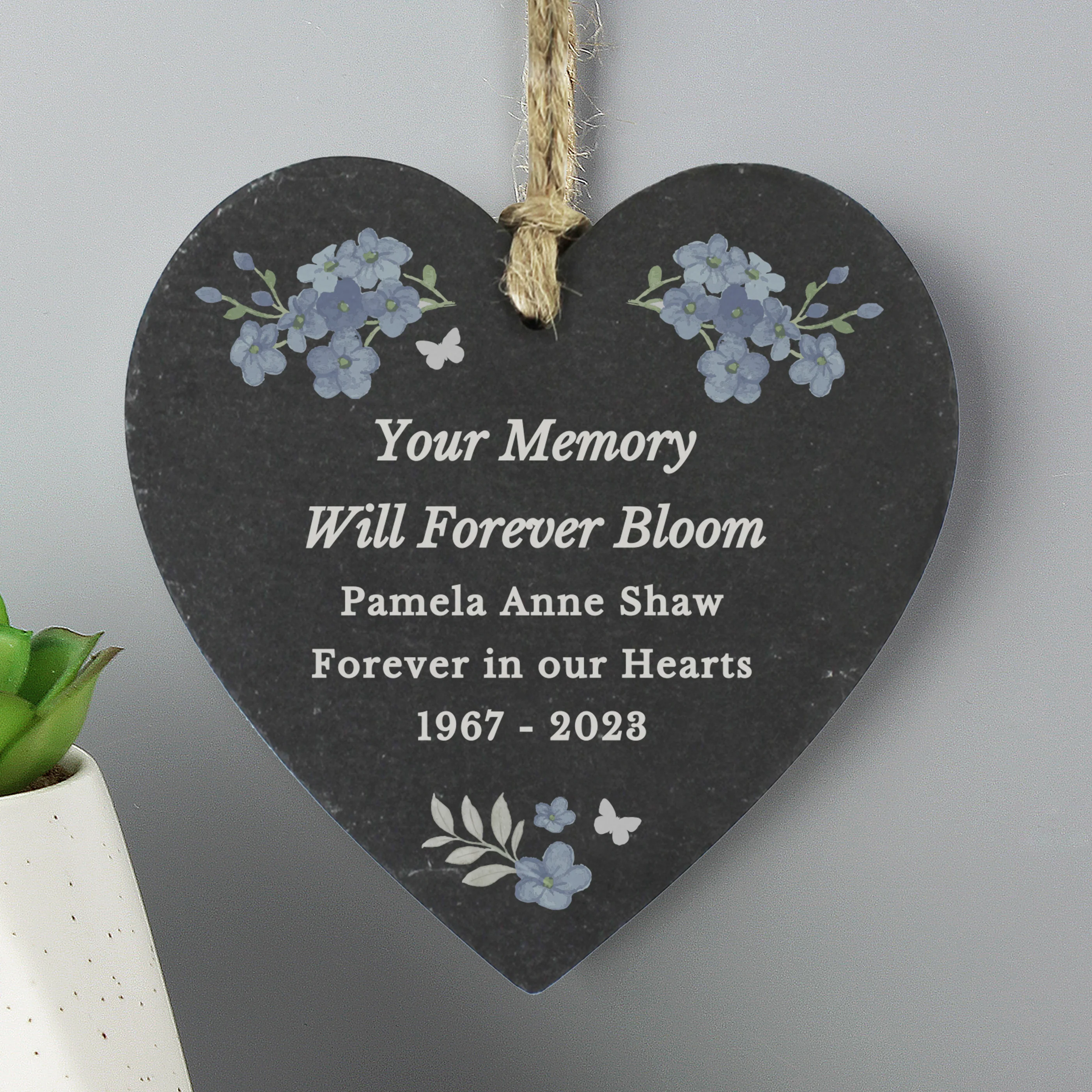 Personalised Memorial Forget Me Not Slate Heart - Image 3