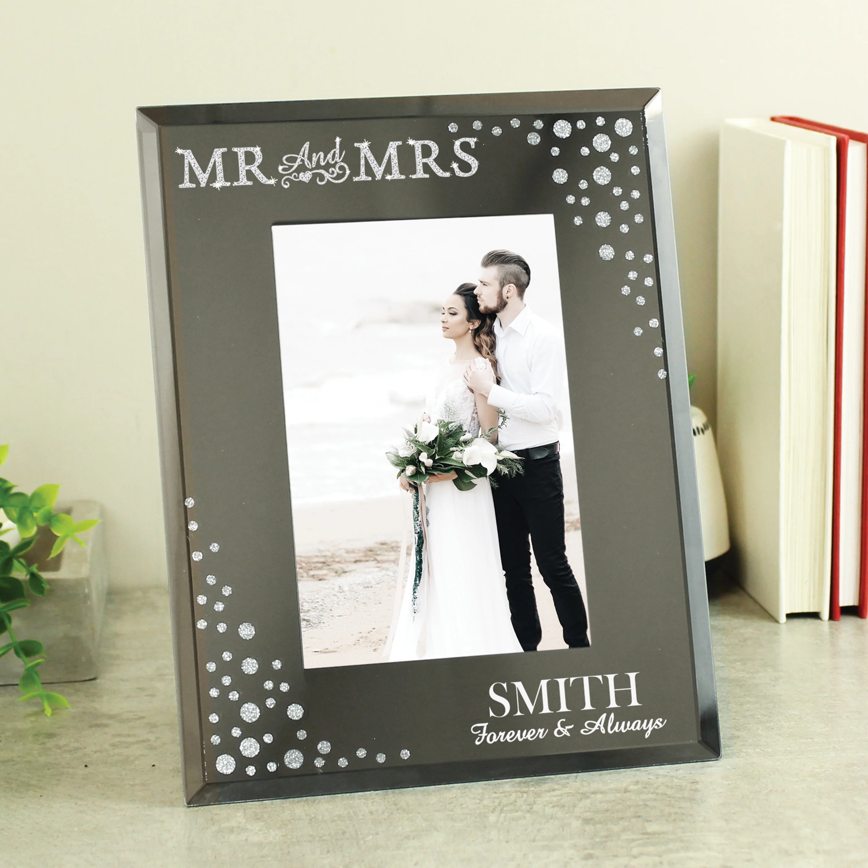 Personalised Mr and Mrs 6x4 Diamante Glass Photo Frame - Image 2
