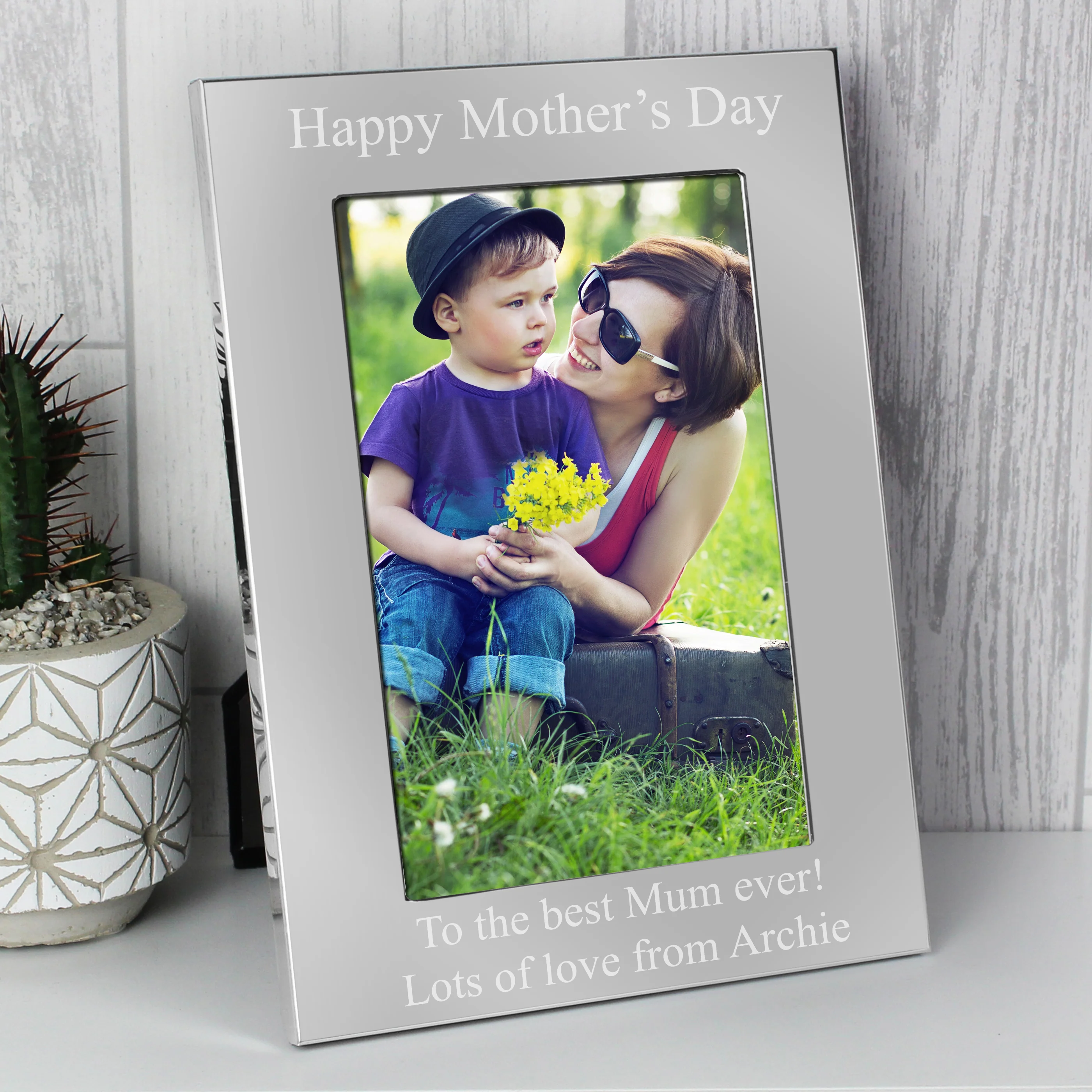 Personalised Potrait Silver 4x6 Photo Frame - Image 3