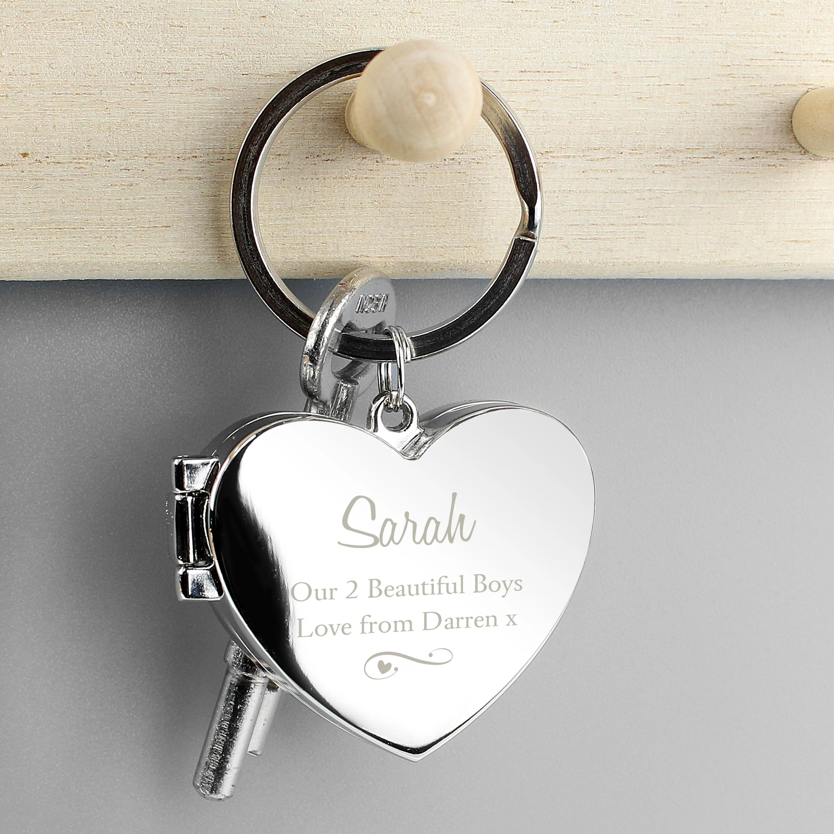 Personalised Swirl Heart Photoframe Keyring - Image 9
