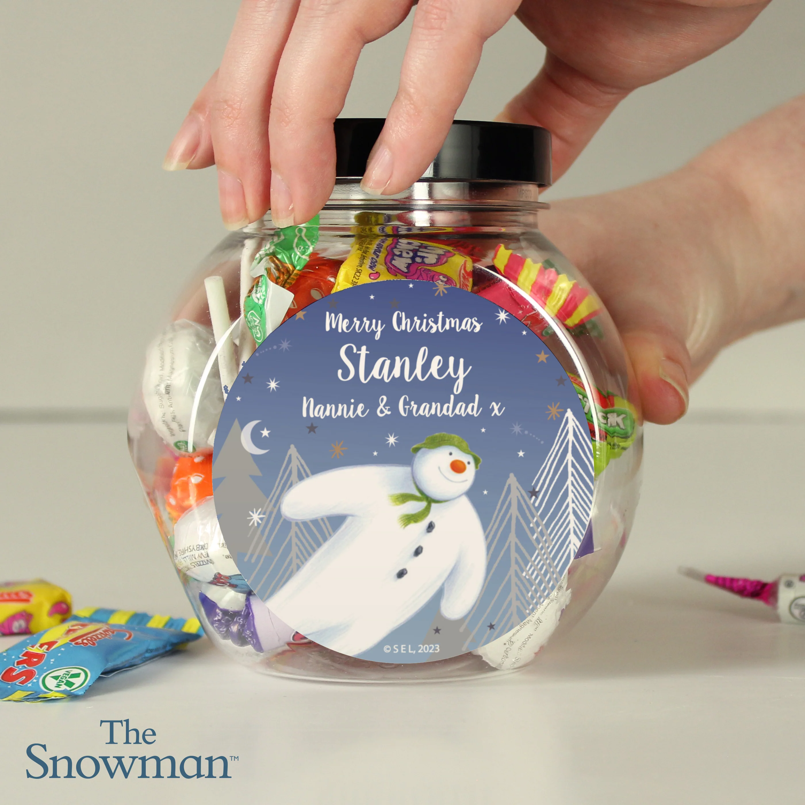 Personalised The Snowman Magical Adventure Sweet Jar - Image 3