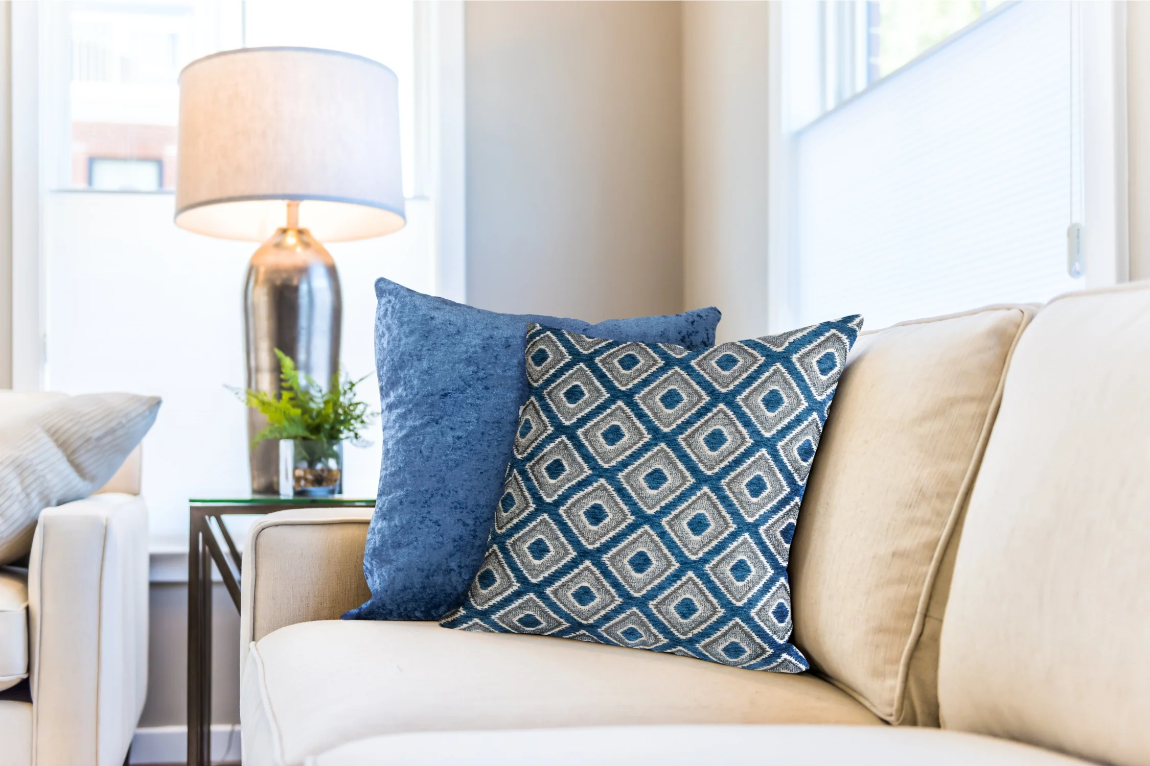 Pisa Geometric Jacquard Cushion Cover in Navy