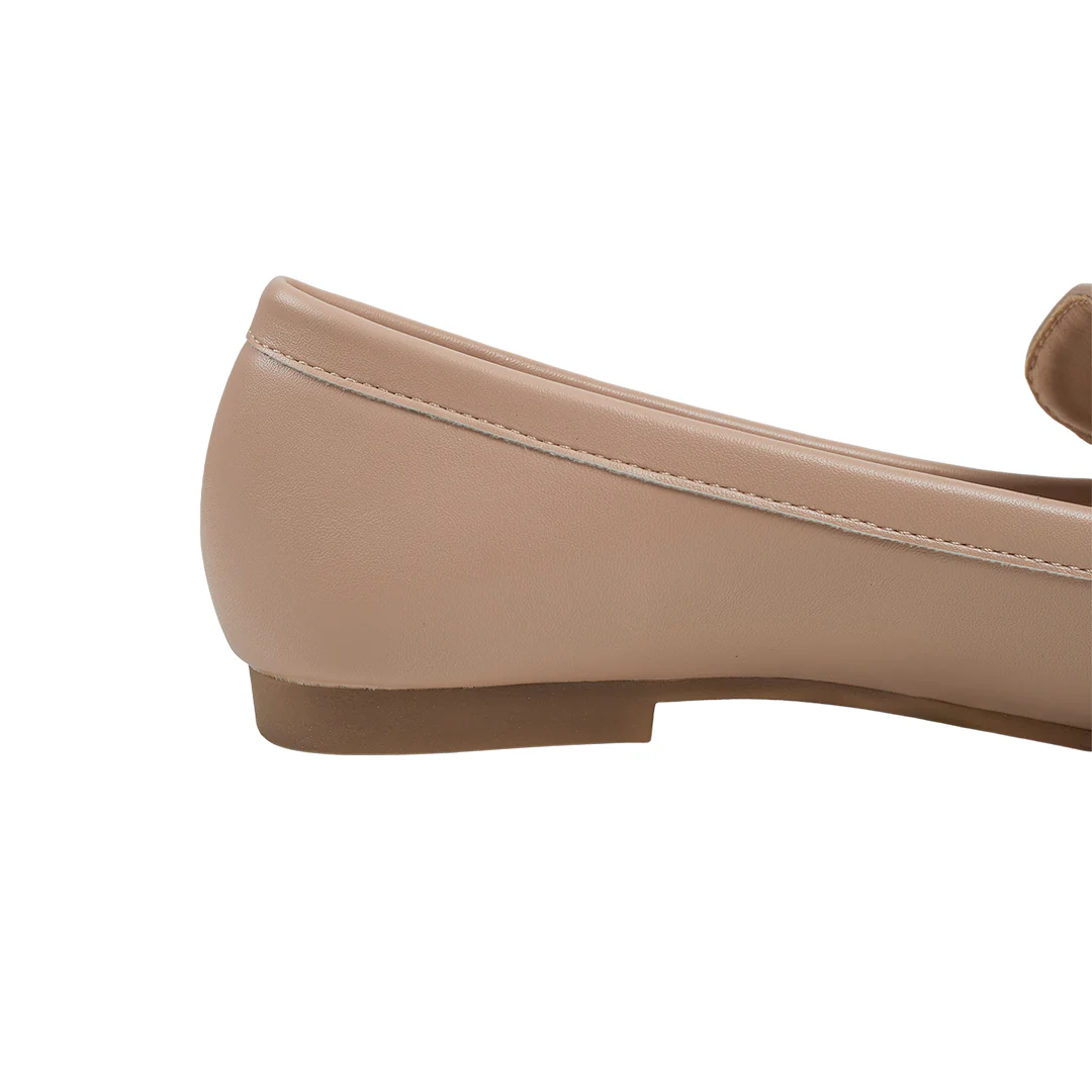 PU Leather Closed Toe Loafers - Nude - Image 8