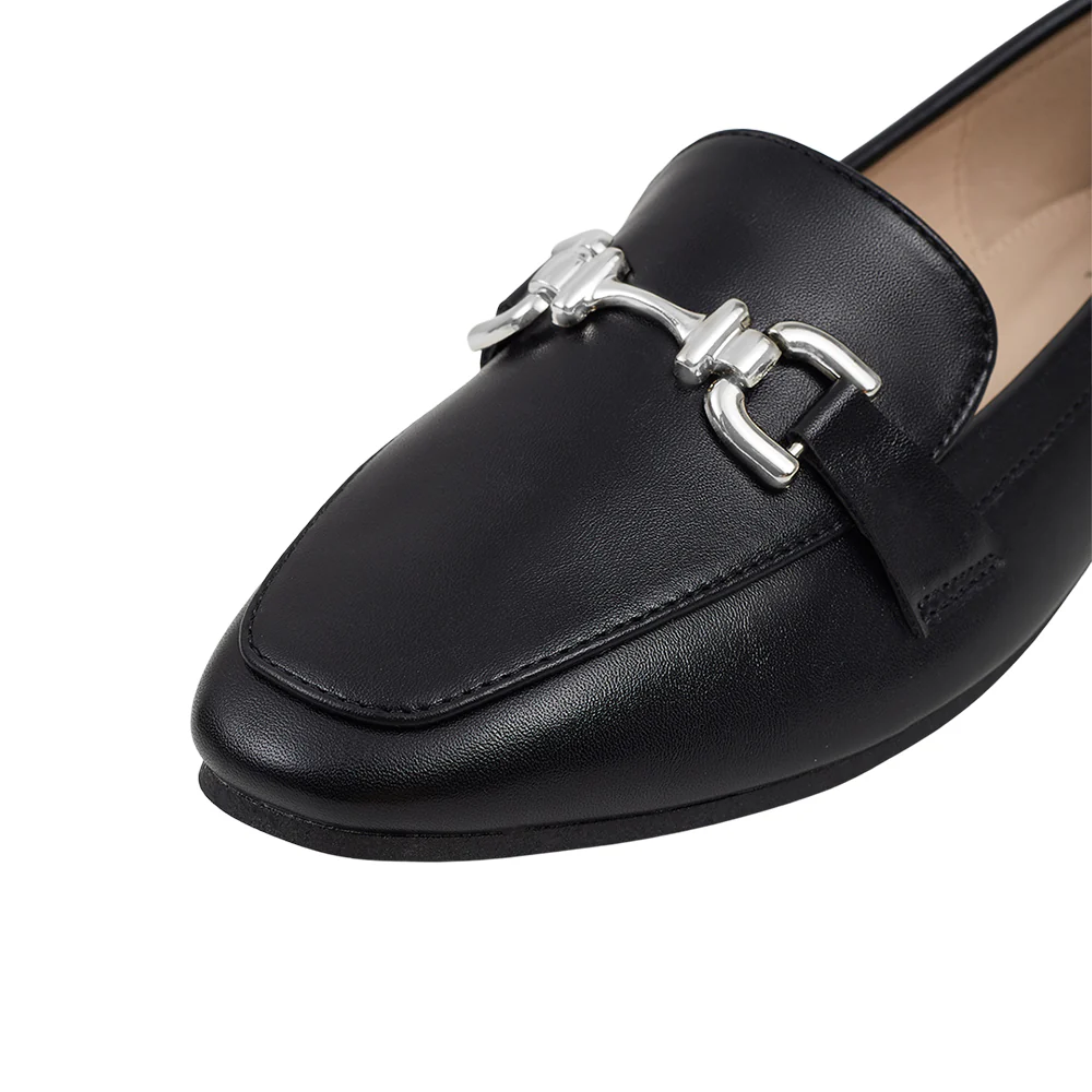 PU Leather Closed Toe Loafers - Image 7