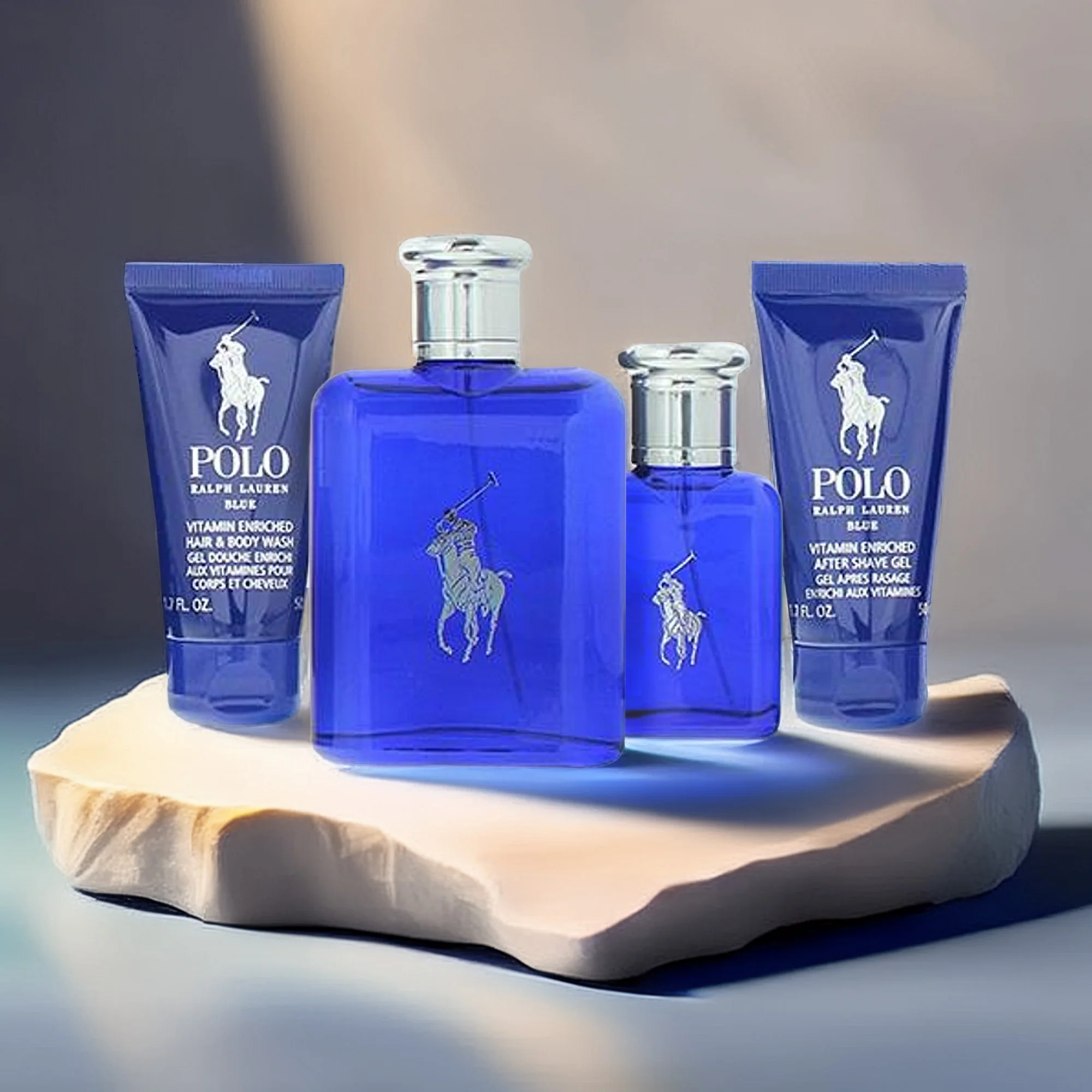 Ralph Lauren Polo Blue 4 Piece Gift Set: Eau de Toilette 125ml - Eau de Toilette 40ml - 50ml Shower Gel - 50ml Aftershave Balm - Image 2