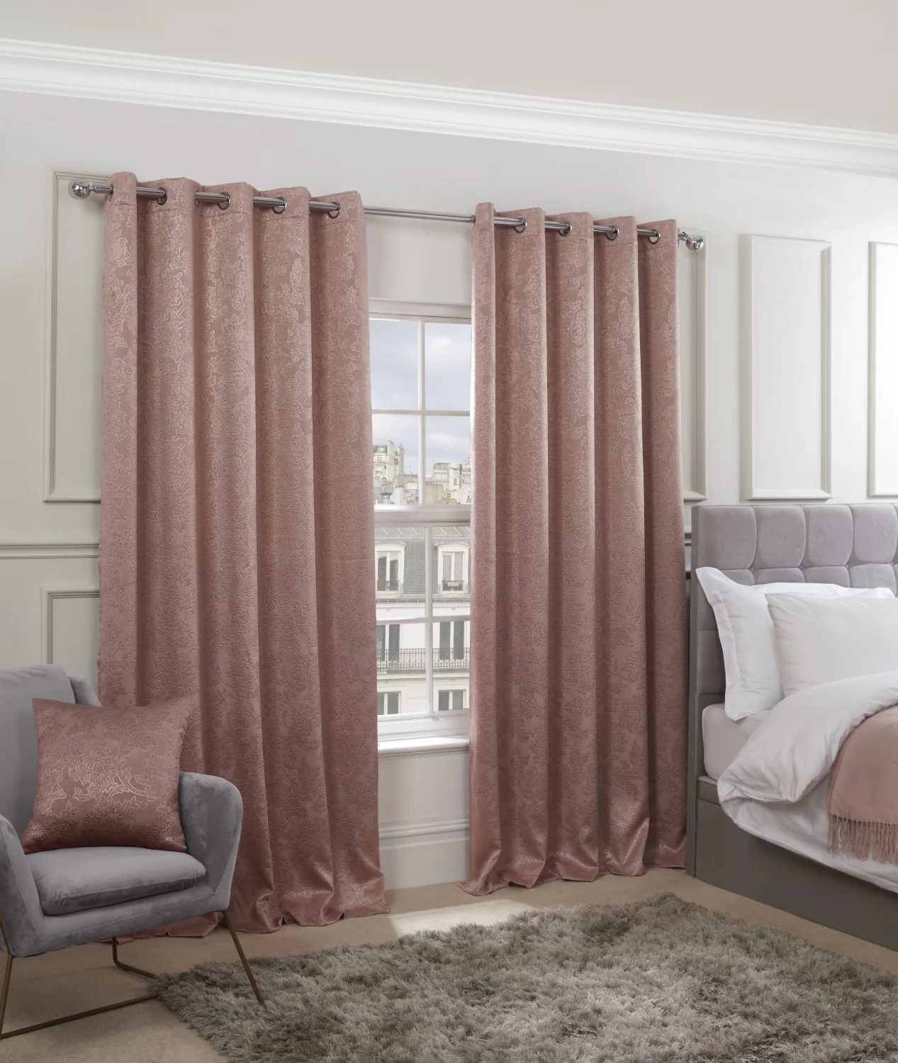 Regency - Elegant Woven Thermal Blackout Eyelet Curtains in Blush Pink - Image 4