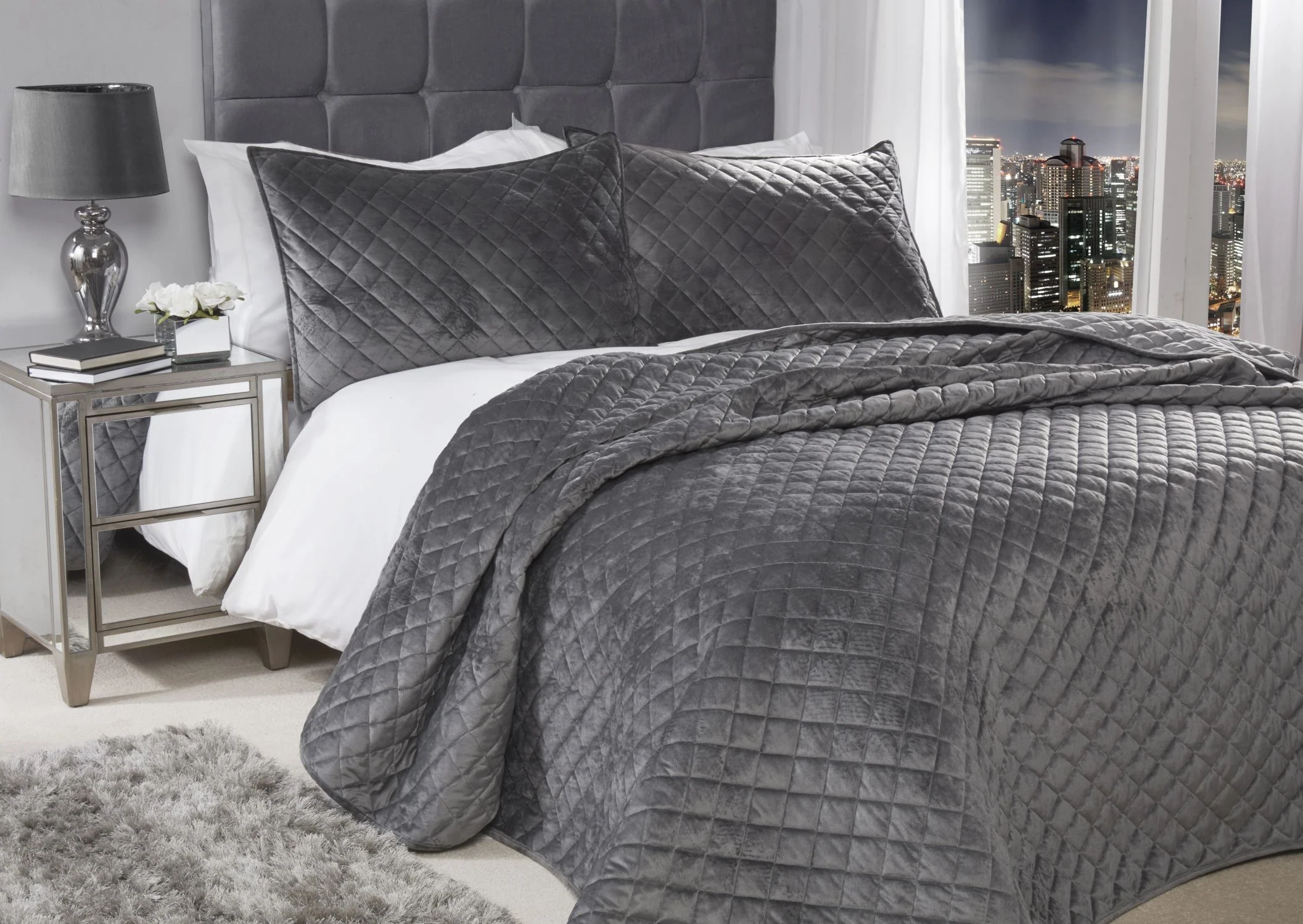 Regent Quilted Soft Touch Velvet Bedspread Set in Silver - Image 5