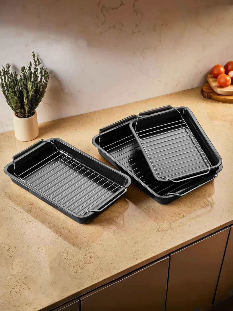 Set Of Three Roasting Trays With Wire Racks - Image 7