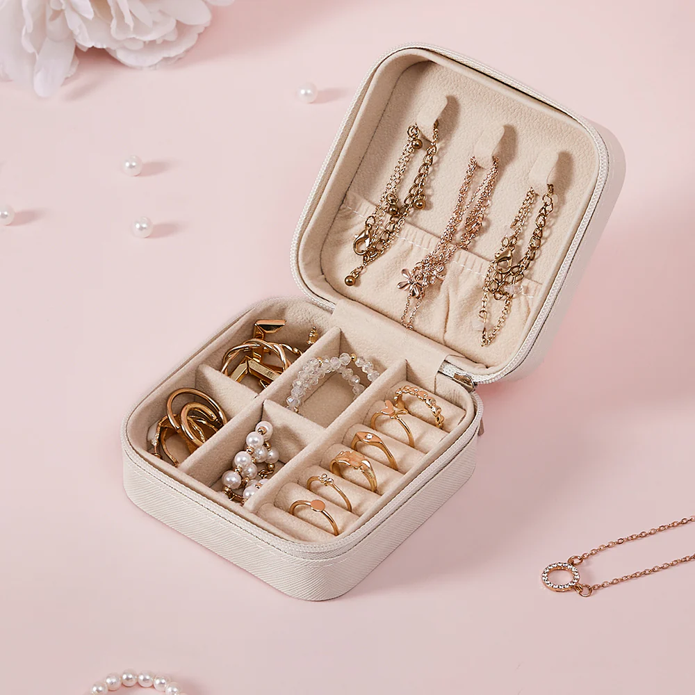 Sheonly Portable Small Faux Leather Jewellery Box - Image 8