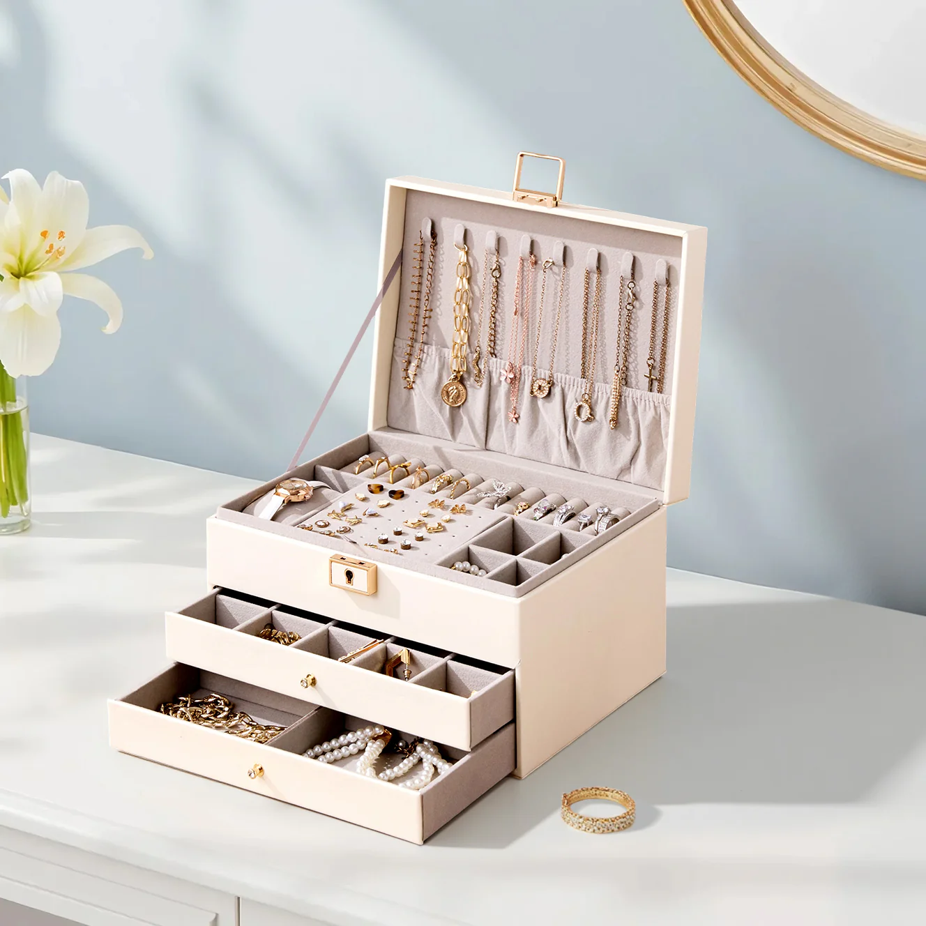 Sheonly PU Leather Jewellery Box with Mechanism Key Lock - Image 2
