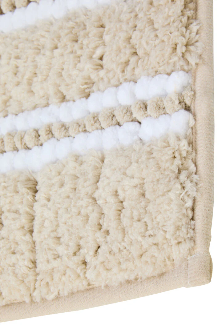 Soak Small Light Beige Bath Mat - Image 3