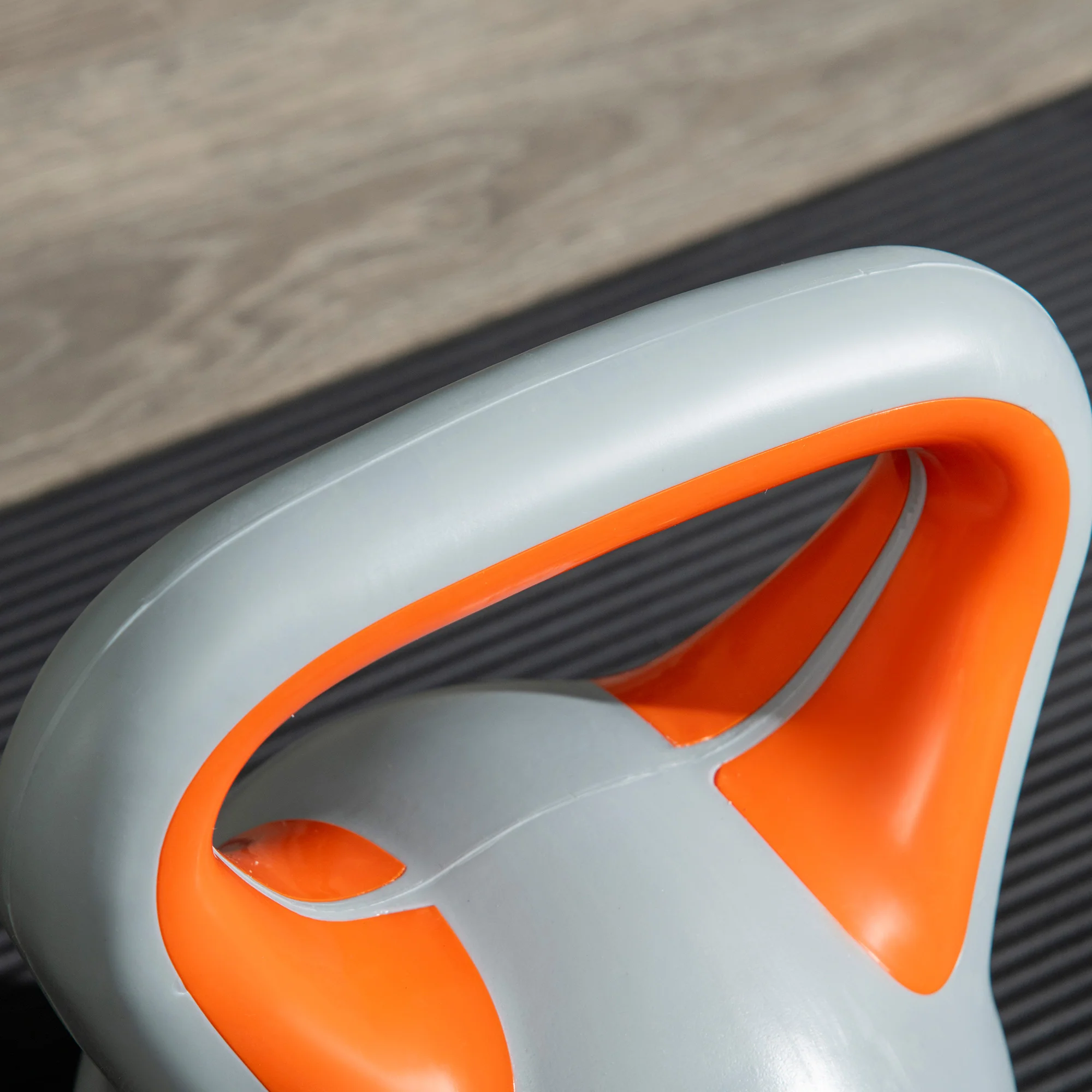 SPORTNOW 8kg Kettle Bell with Handle for Home Gym, Orange and Grey - Image 9