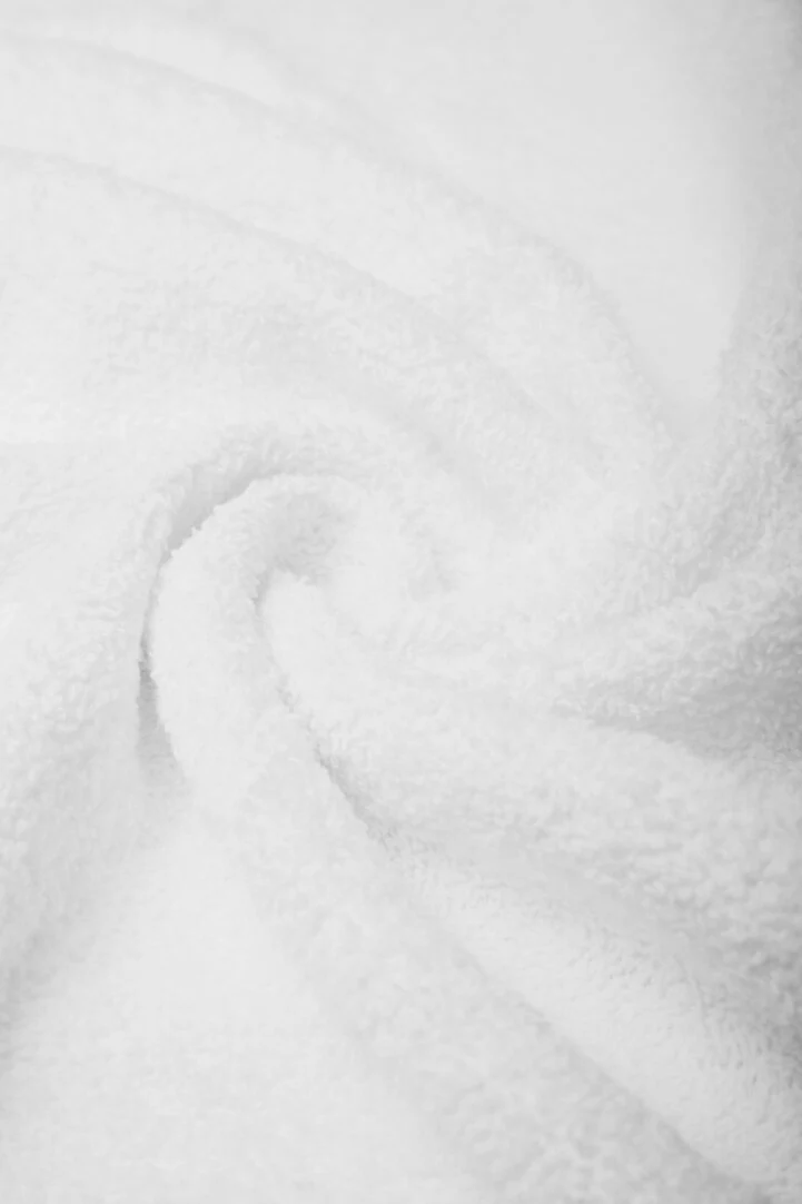 Thread and Loom 6 Piece White Towel Set - Image 5