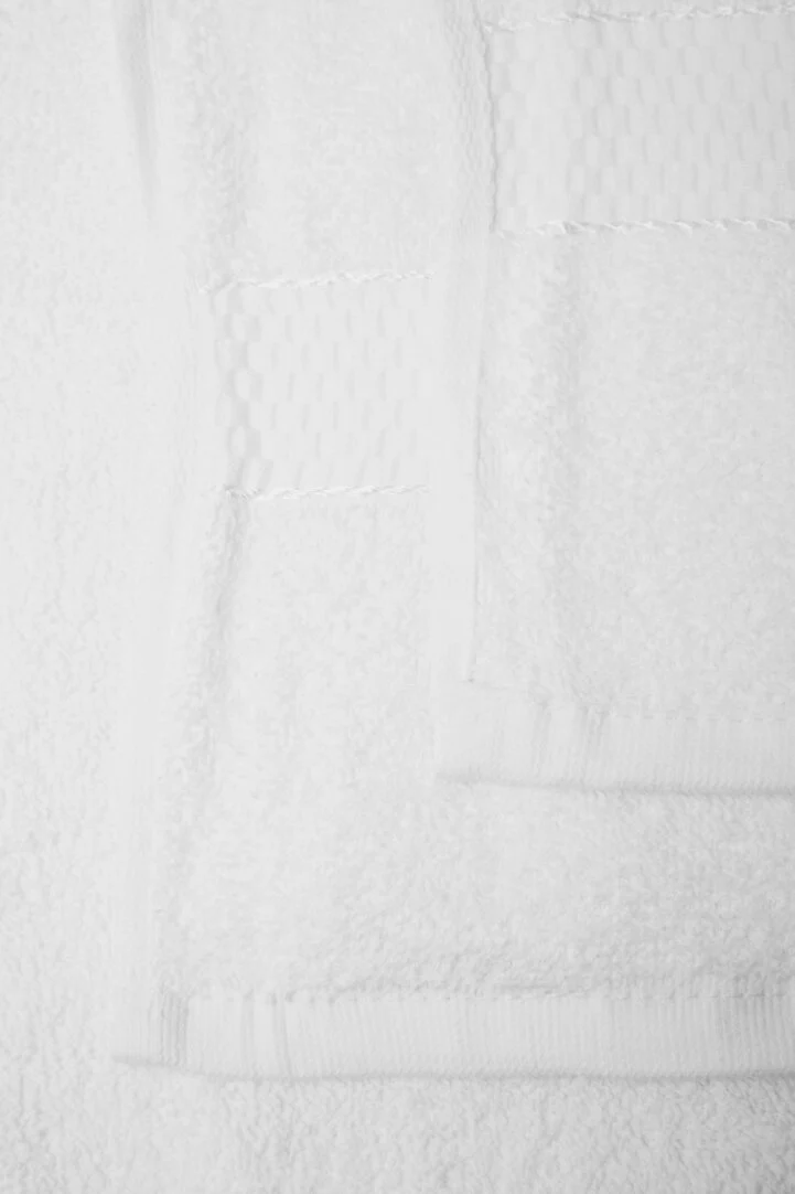 Thread and Loom 6 Piece White Towel Set - Image 6