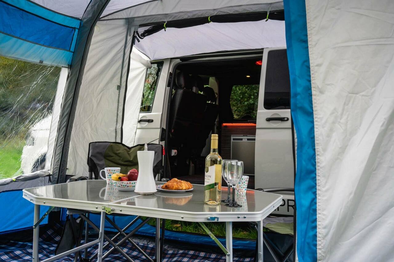 Uno Breeze® Inflatable Campervan Awning Blue - Image 3
