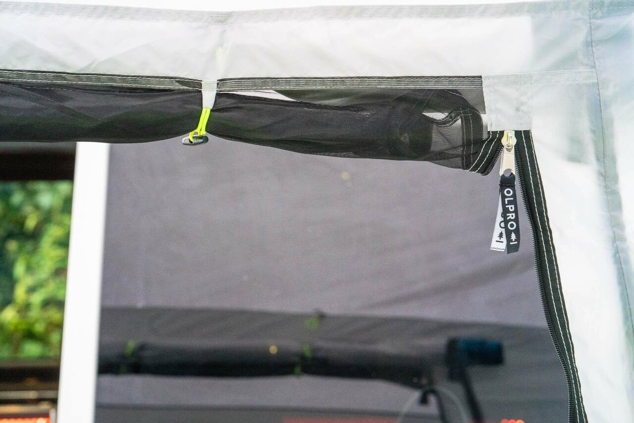 Uno Breeze® Inflatable Campervan Awning Blue - Image 4