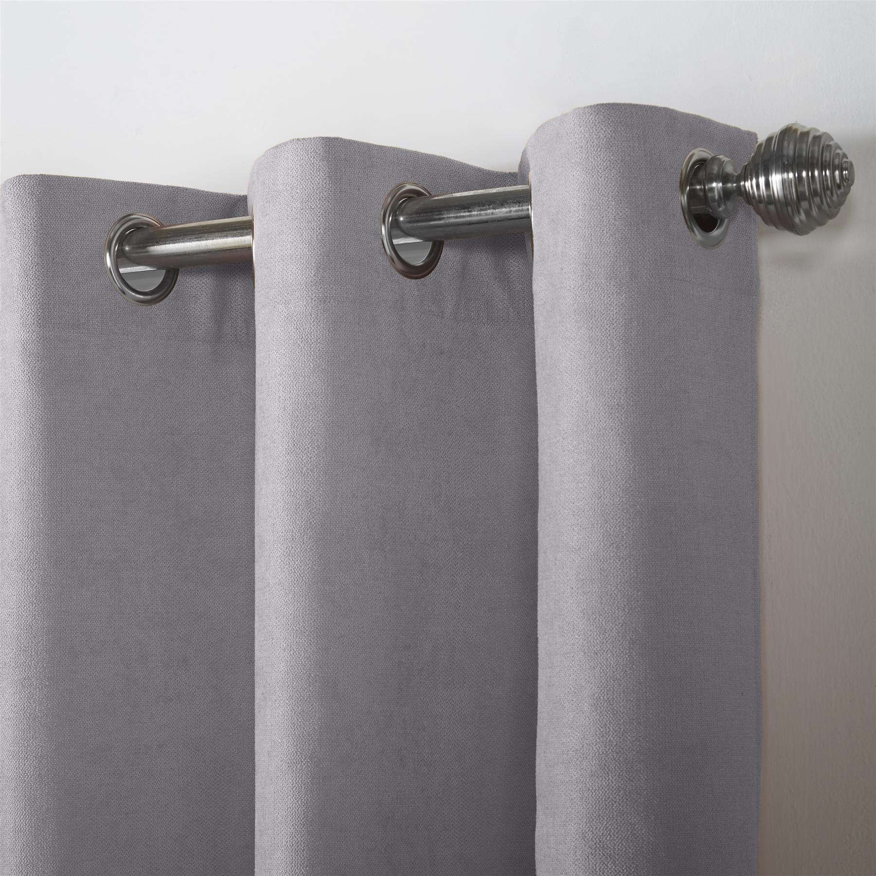 Velvet Chenille Unlined Ring Top Curtains - Image 3