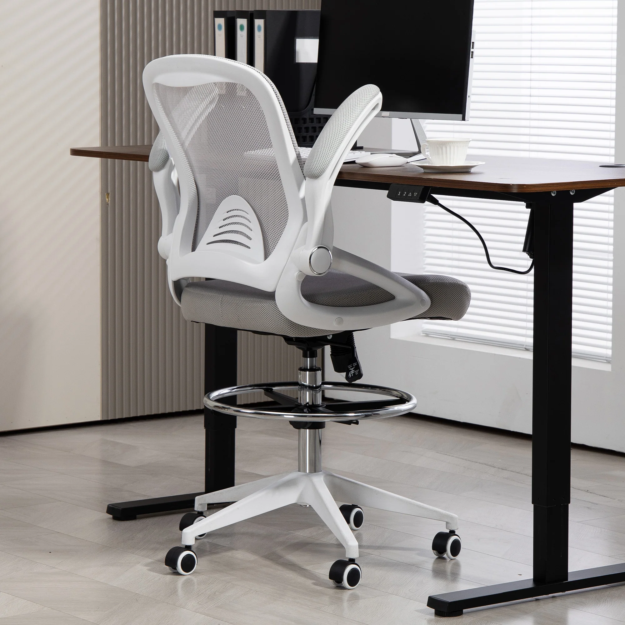 Vinsetto Mesh Office Stool, 60° Swivel Height Adjustable Chair - Image 18