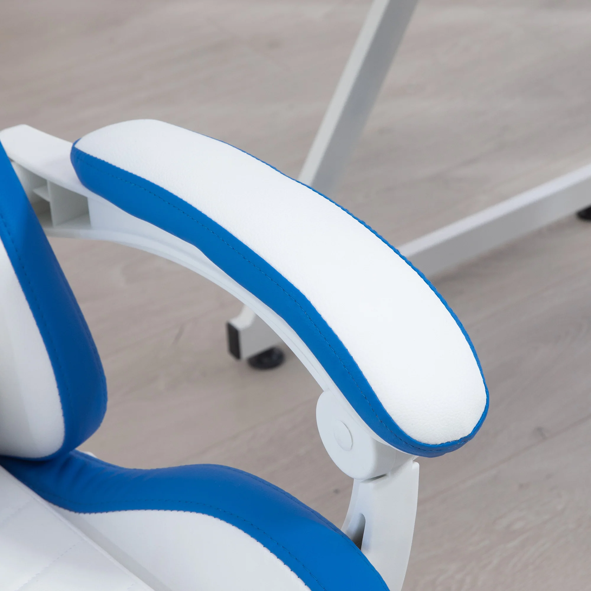 Vinsetto Racing Style Gaming Chair With Reclining Function Footrest, Blue - Image 9