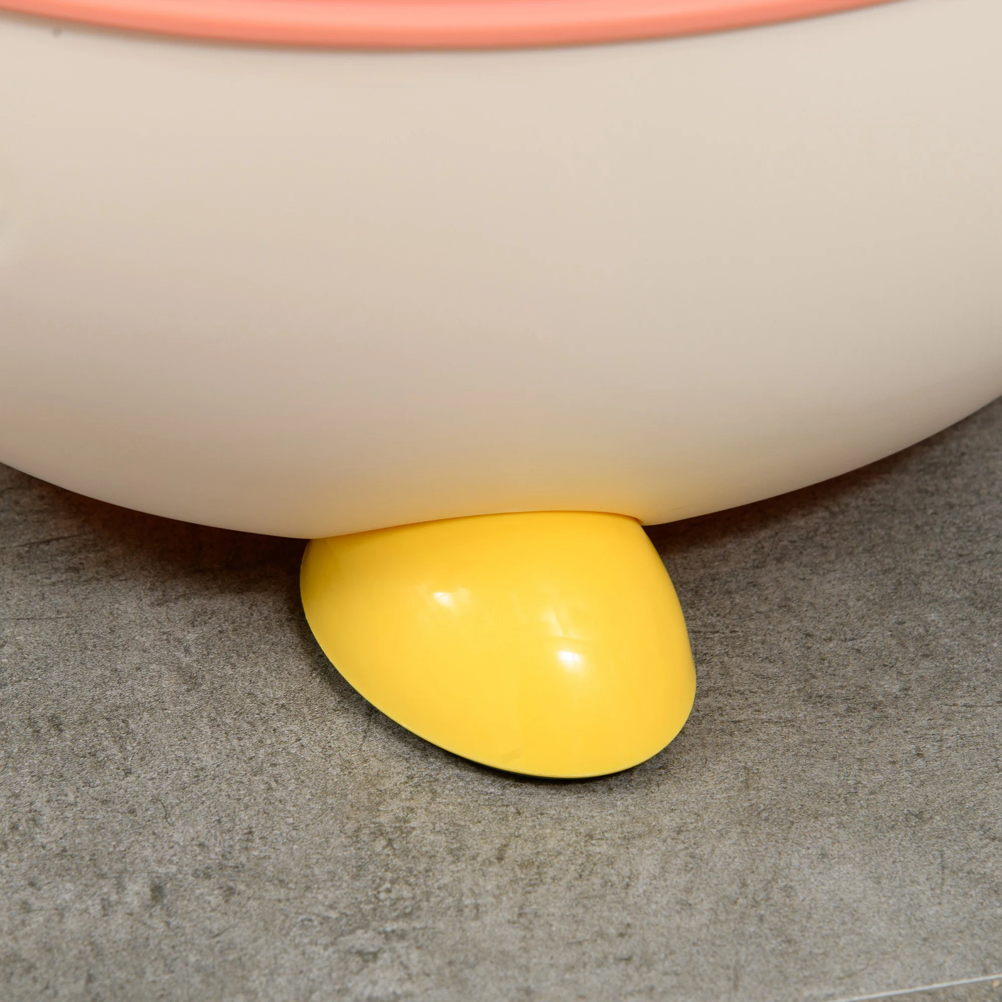 ZONEKIZ Infant Potty Training Toilet With Splash Guard - Image 9